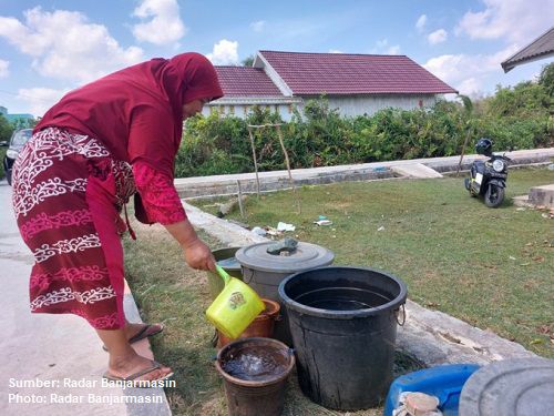 Warga Takisung Akhirnya Mendapat Bantuan Air Bersih